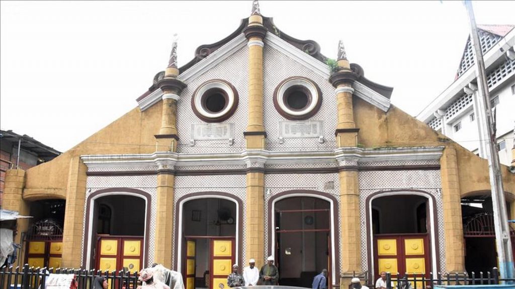 5 Places to Visit in Lagos-Shitta Bey Mosque -1