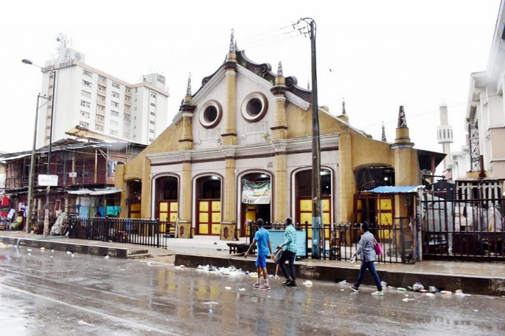 5 Places to Visit in Lagos-Shitta Bey Mosque -2