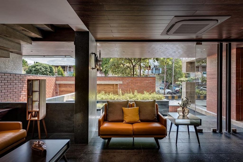 Concrete Enthralled, Jalgaon by Spacestudio Architects