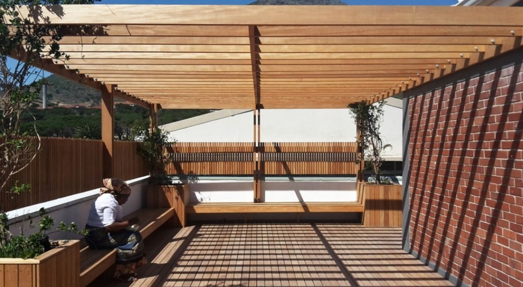 Fairland House by P D A Group