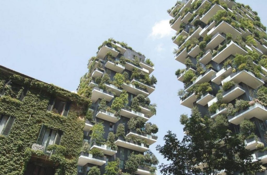 Apartment Building by RAS Architects