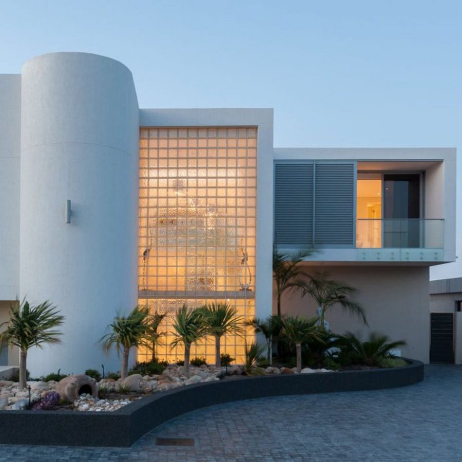 House Van Zyl, Britannia Bay by Sean Logie Architect