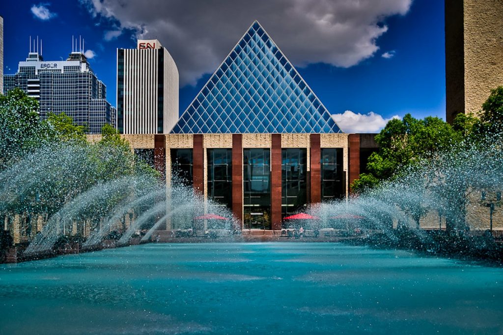 Places to Visit in Edmonton,-CityHallofAlberta -1