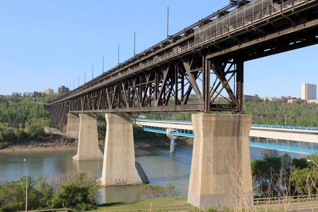 Places to Visit in Edmonton,-HighLevelBridge -1