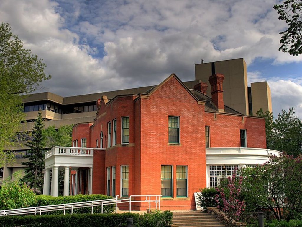Places to Visit in Edmonton,-RutherfordHouse -2