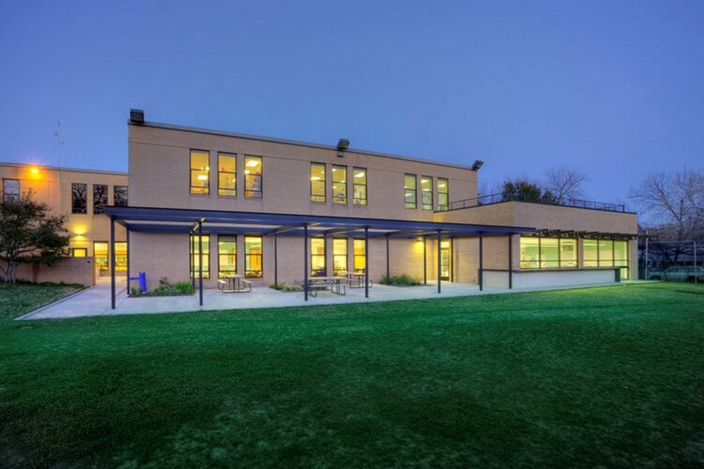 St. John’s Episcopal School by th+a architects