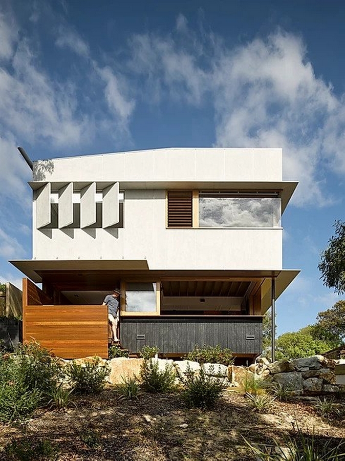 Beach House by Paul Butterworth Architect