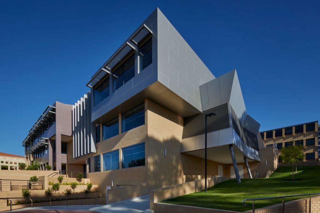 Creative Art and Design Centre by ZMH