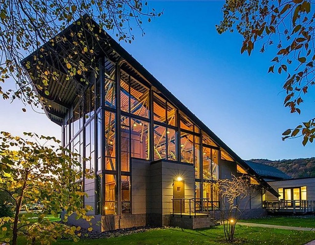Harreit Wick Chapel by MCF Architects & Planners