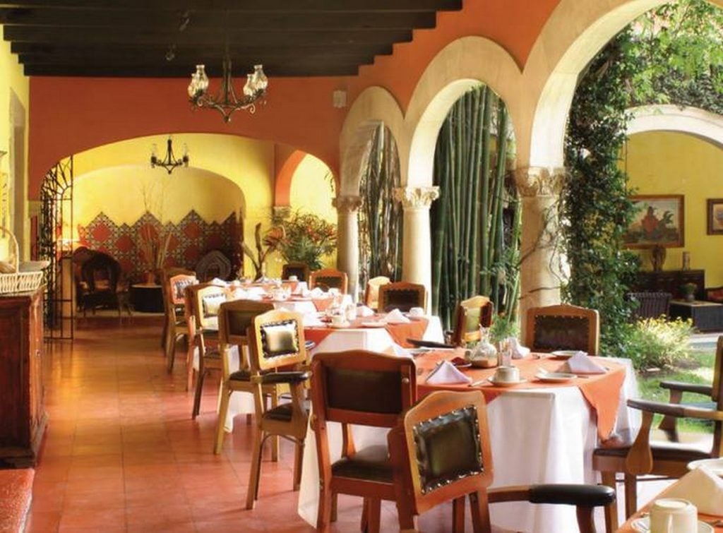 CUERNAVACA RAQUET CLUB -3