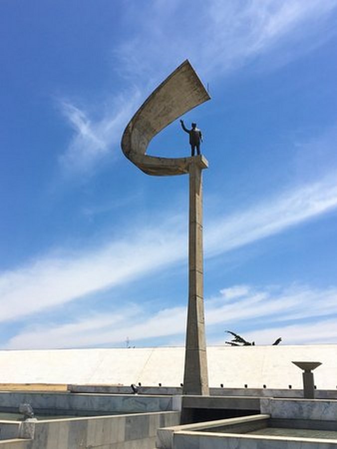 Oscar Niemeyer- JK Memorial 2