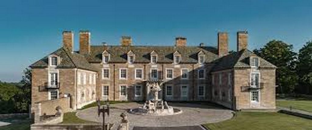 Donal Trups House -3