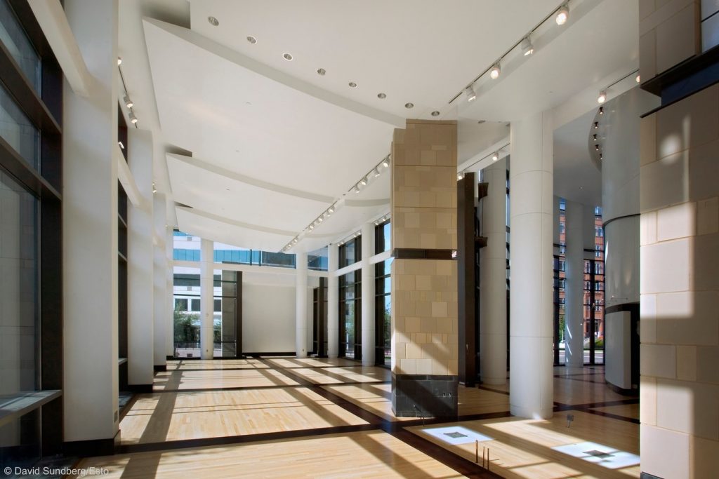 Iconic Projects-LS3P ASSOCIATES-JohnsonAndWalesUniversityCharlotteCampus -3