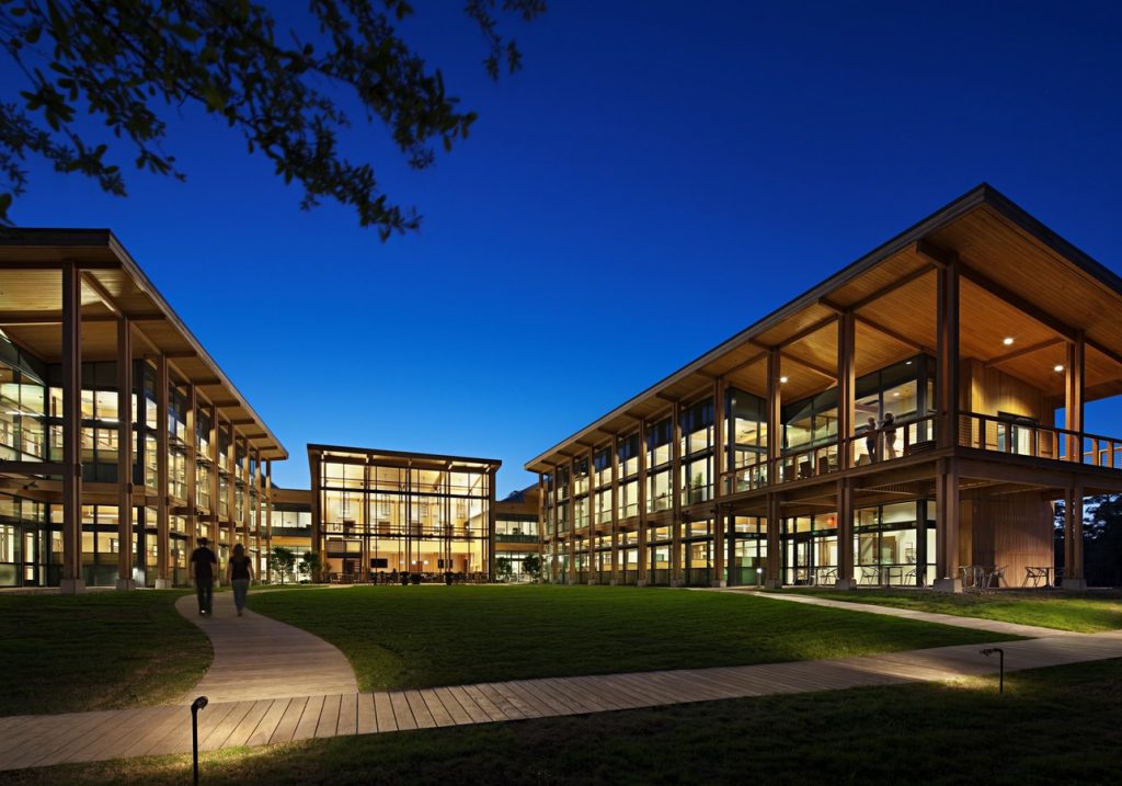 Iconic Projects-LS3P ASSOCIATES-LiveOakBankCampus -1