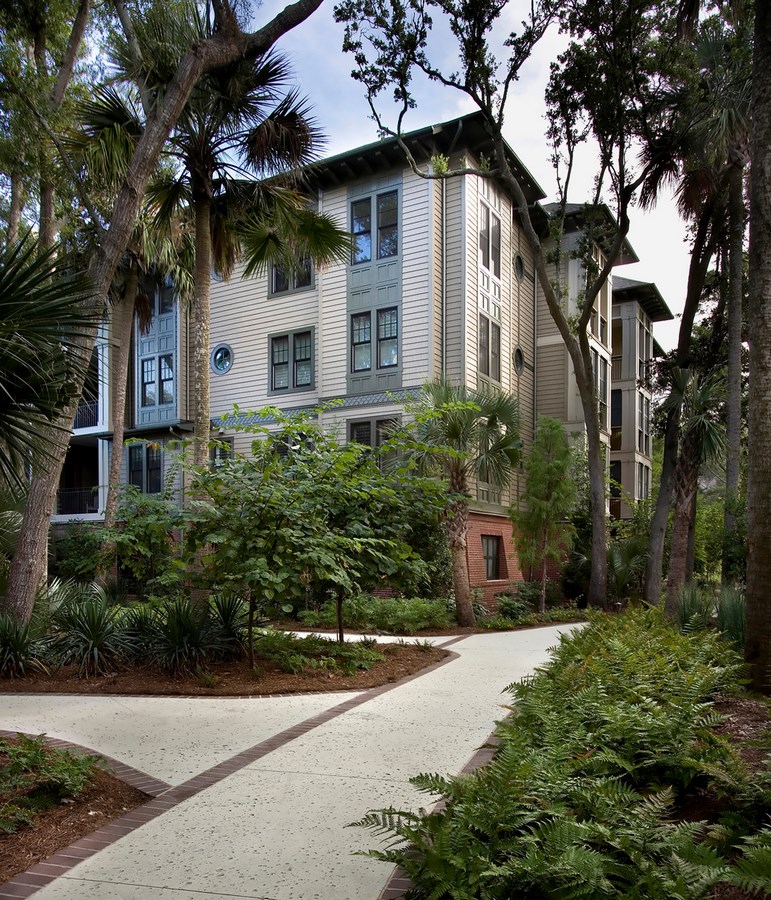 Iconic Projects-LS3P ASSOCIATES-Maritime Condominiums -1