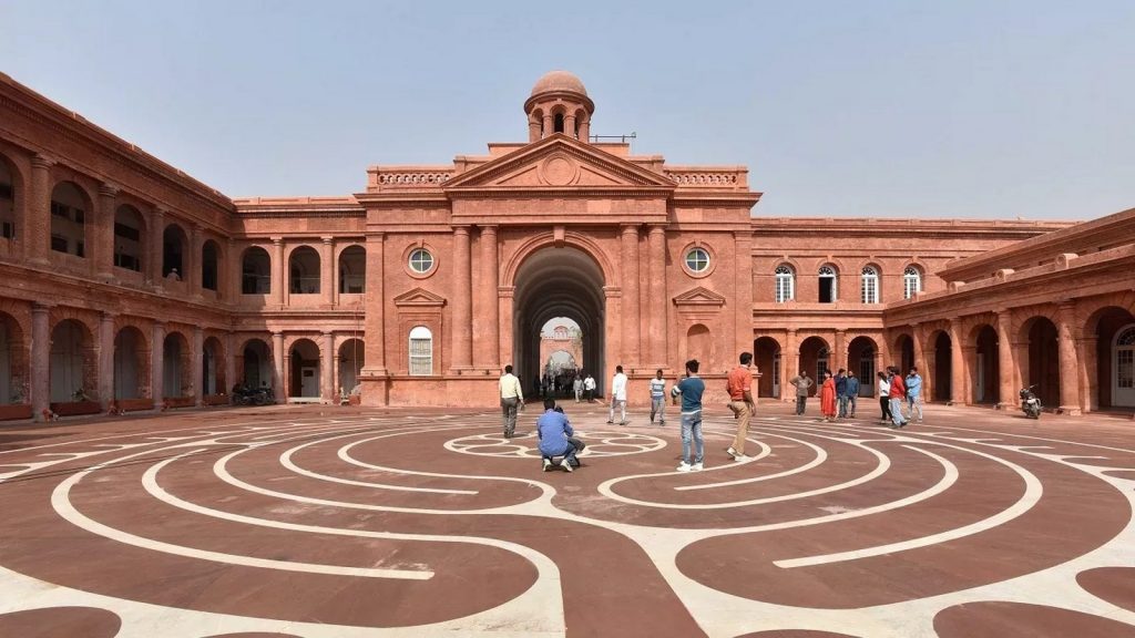 The Architecture of Indian Cities- Amritsar- The Golden City -6