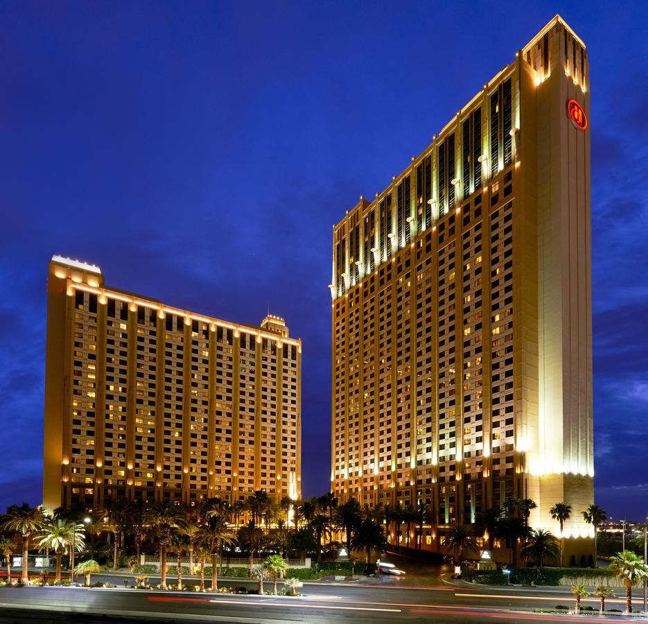 MBH Architects- Hilton grand vacations club -1