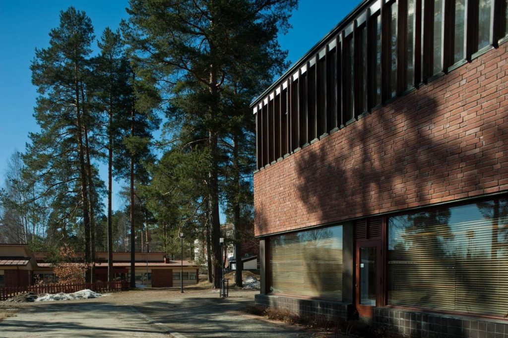 How Can Modernism Be Inculcated In Localised Architecture -2