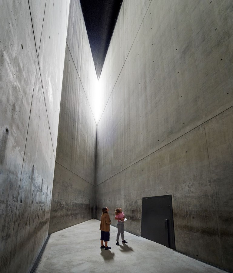 What Is The Significance of Art In Architecture -1