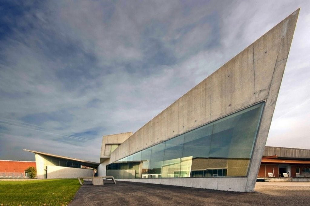 What Is The Significance of Art In Architecture -2
