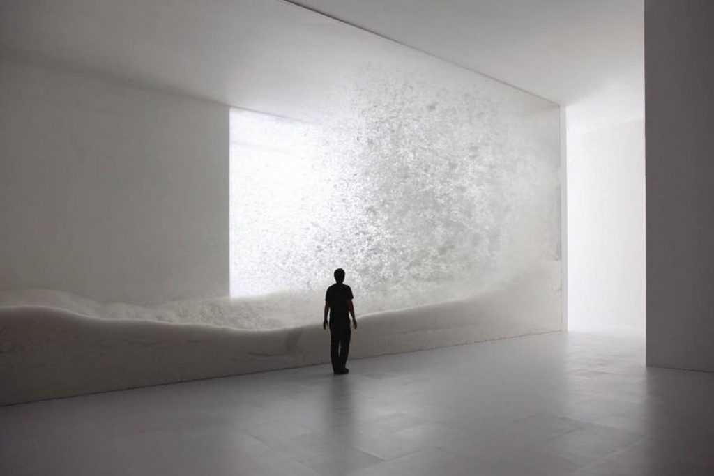 Human Experience of space - Inevitably Multisensory-Snow by Tokujin Yoshioka