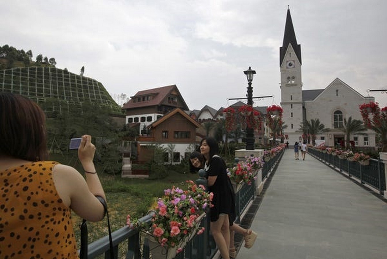 Hallstatt, Austria inspired Guangdong - Sheet1