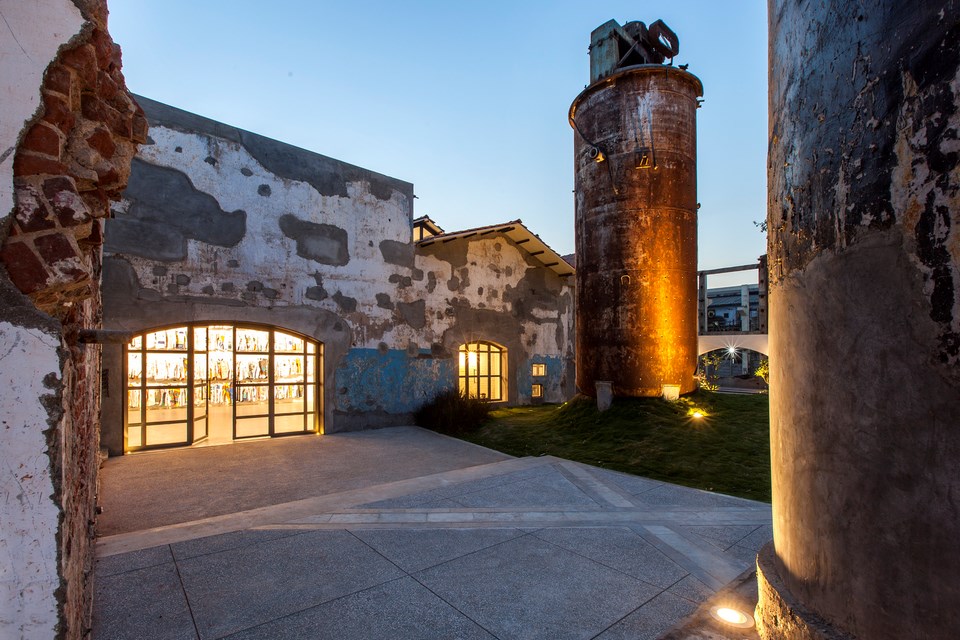 Contemporary examples of Adaptive Reuse-Alembic Industrial Heritage -6