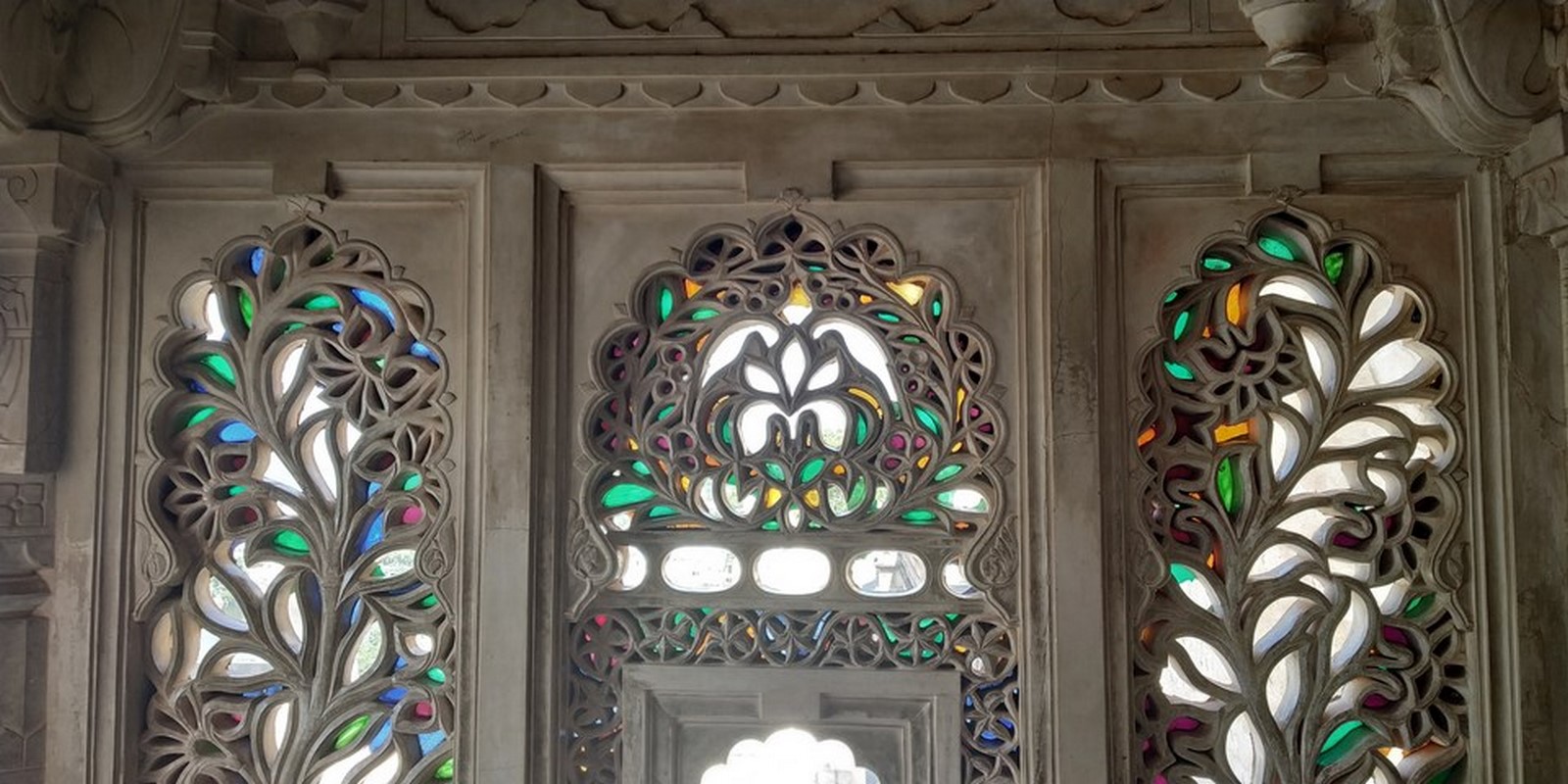 Architecture of Indian Cities Udaipur - City of lakes - Sheet3