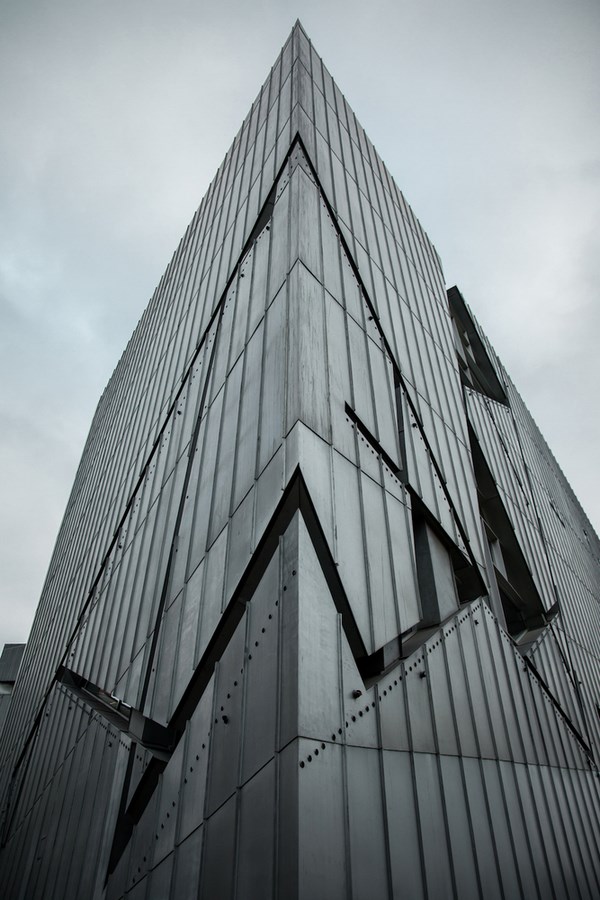 Examples of innovative use of Natural Light-Jewish Museum -1