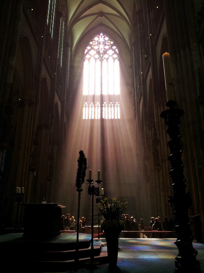 Examples of innovative use of Natural Light-The Cologne Cathedral -2