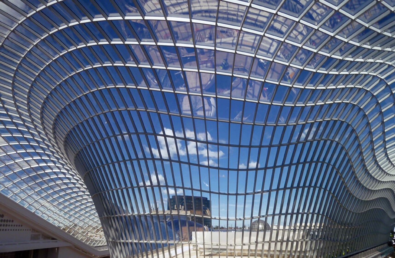 10 Different construction materials around the globe-Glass -1