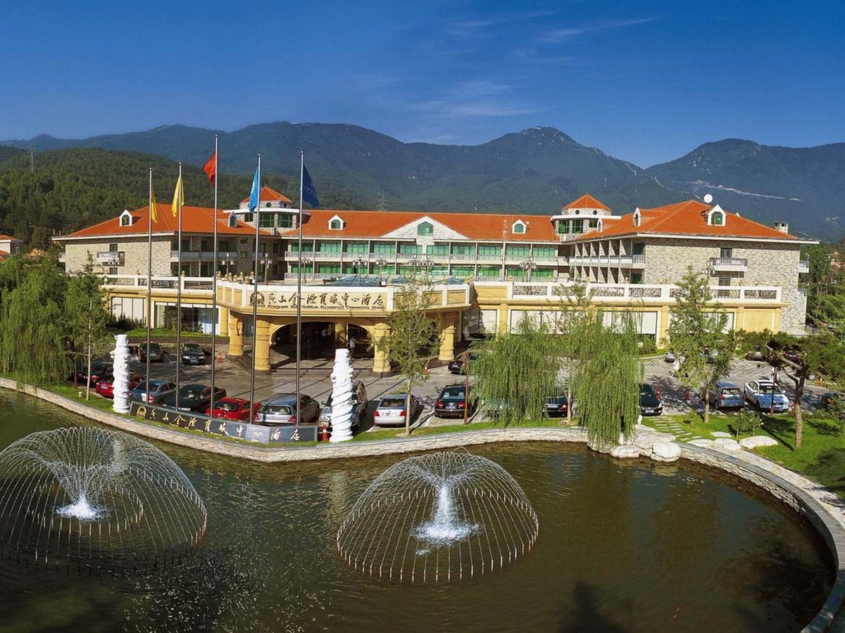 FRAGRANT HILL HOTEL, BEIJING, CHINA - Sheet1
