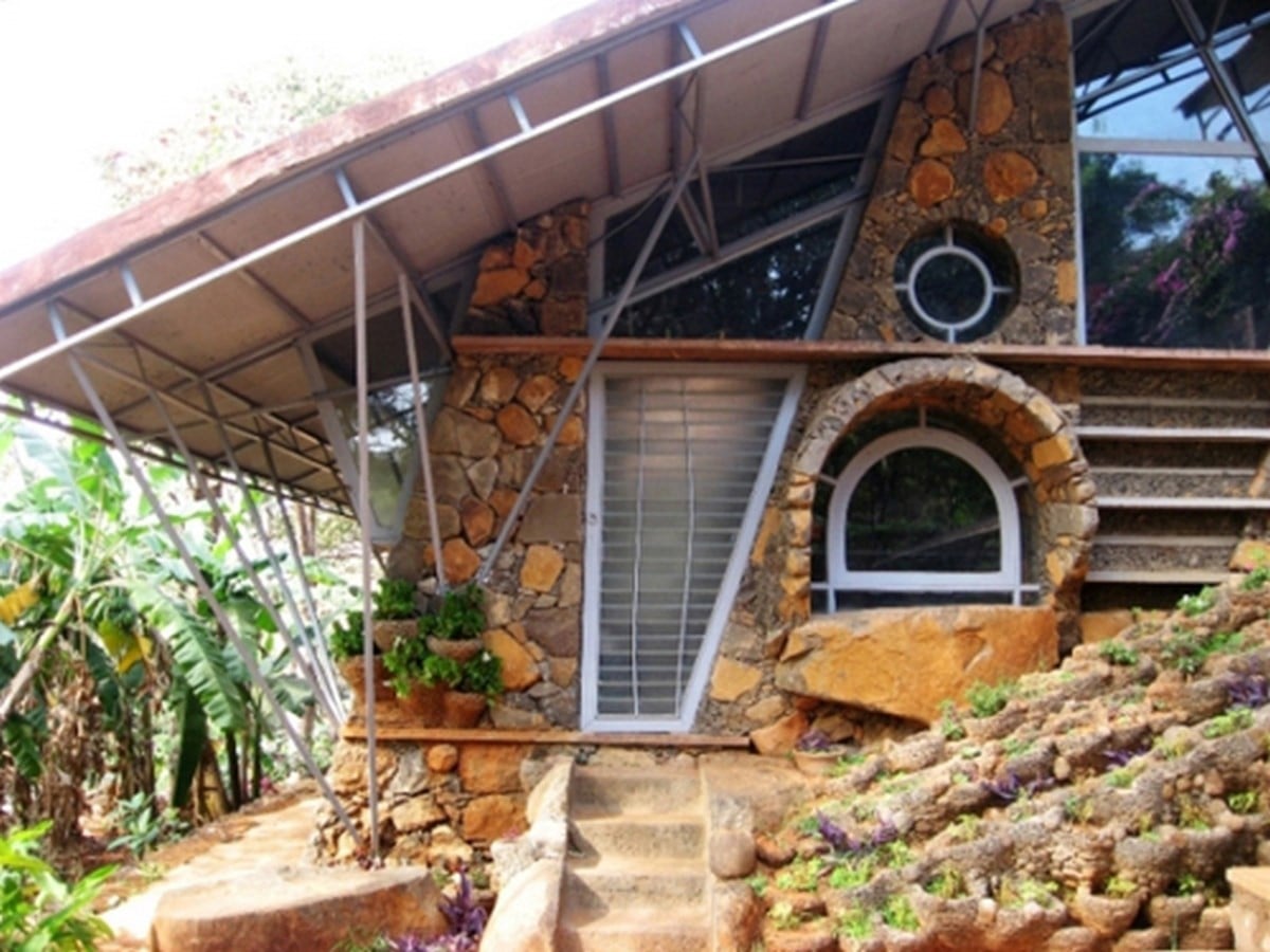 Nari Gandhi- 5 Iconic Projects
