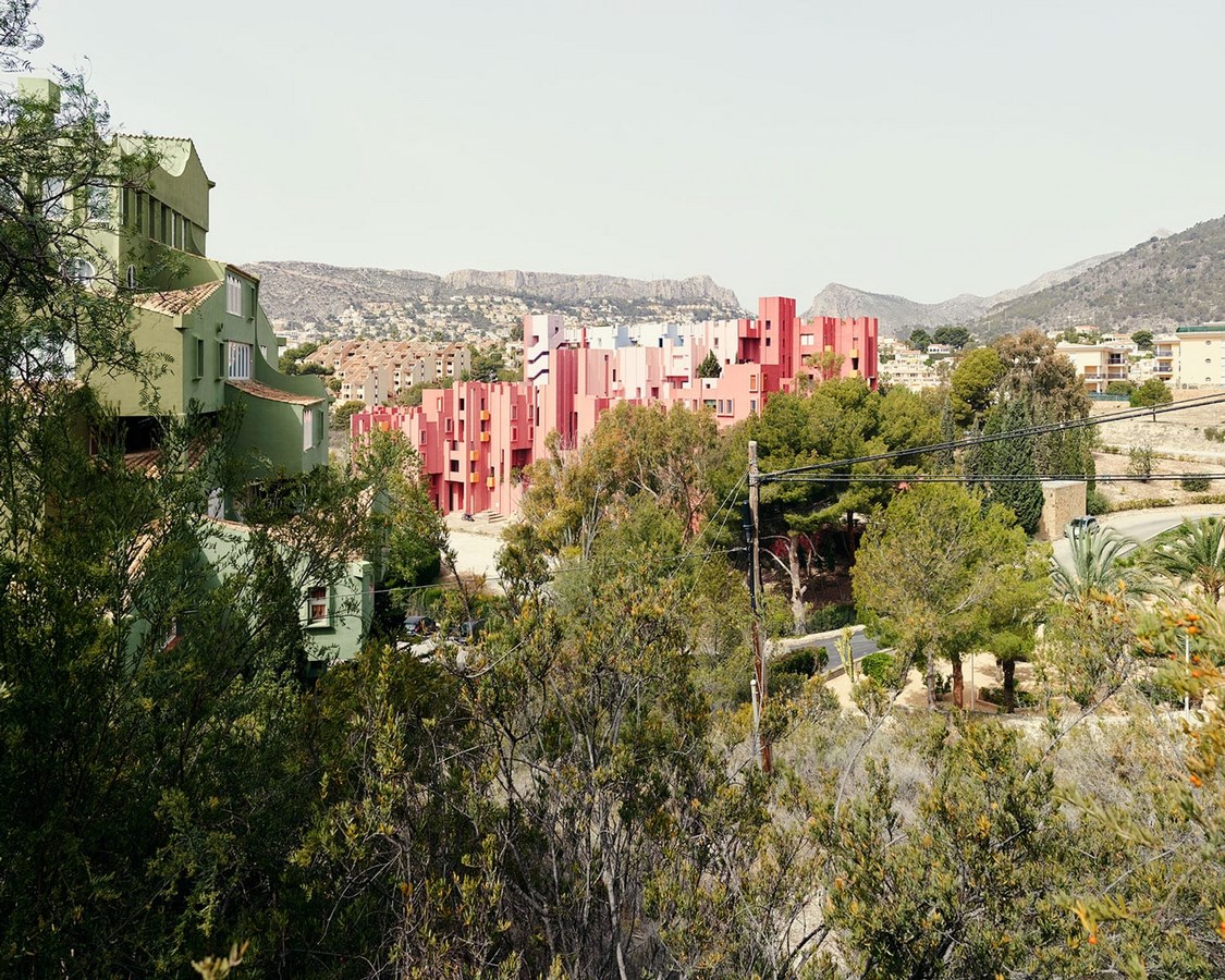 How famous Architects use color in architecture -7