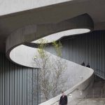 Jeanne Gang- Building higher than gender descrimination-Aqua Tower -3