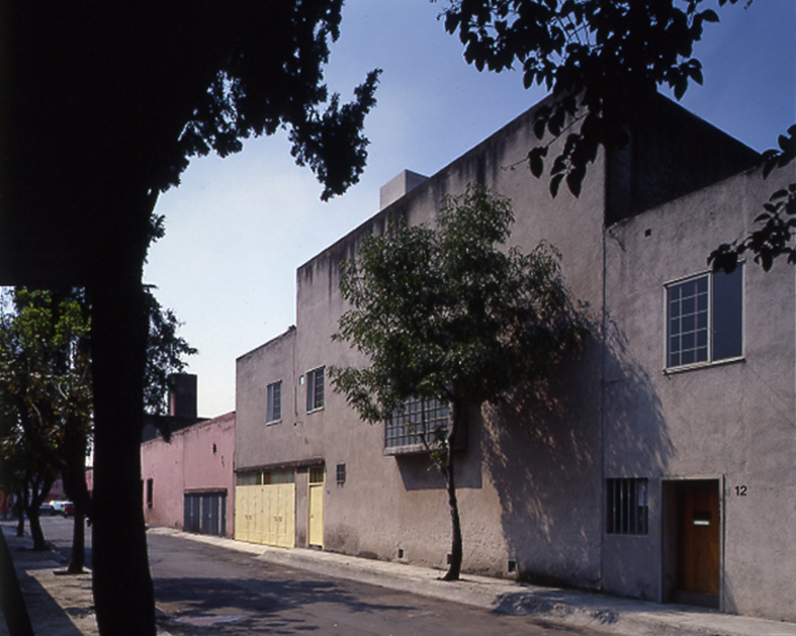 Famous Architects and their Homes-Luis Barragan -1