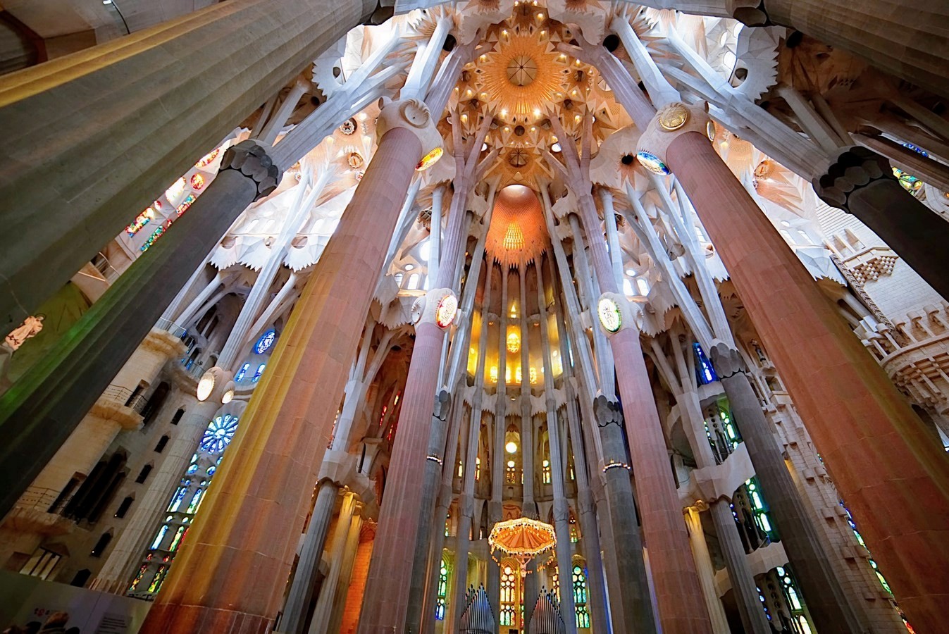 Sagrada Familia - Barcelona, Spain - Sheet2