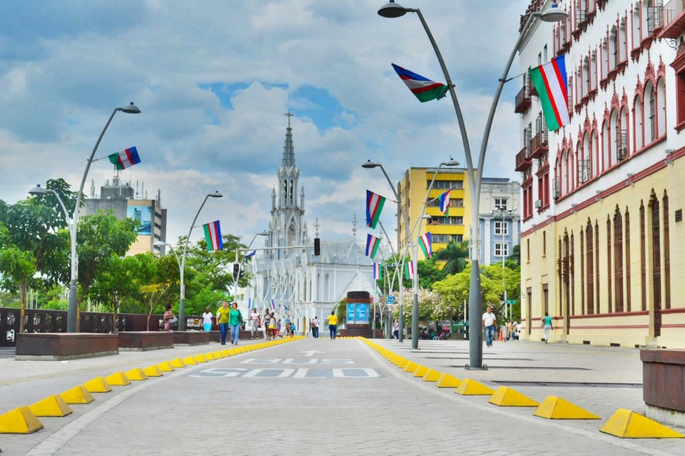 Places to visit in Cali for the Travelling Architect-Bulevar the Rio -1