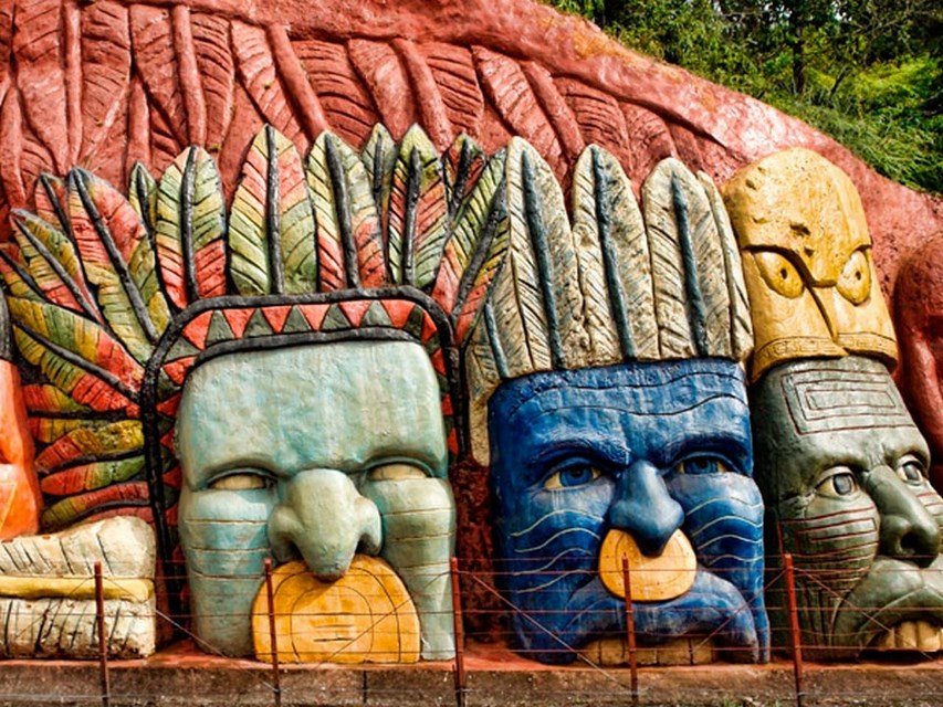Places to visit in Cali for the Travelling Architect-Cristo Rey -3