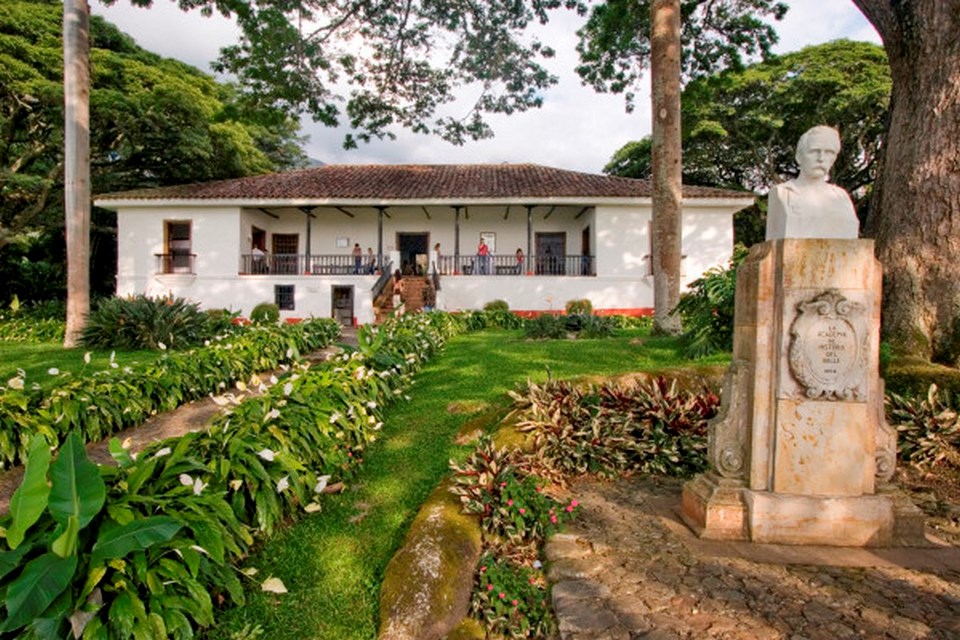 Places to visit in Cali for the Travelling Architect-Hacienda Paraiso -1