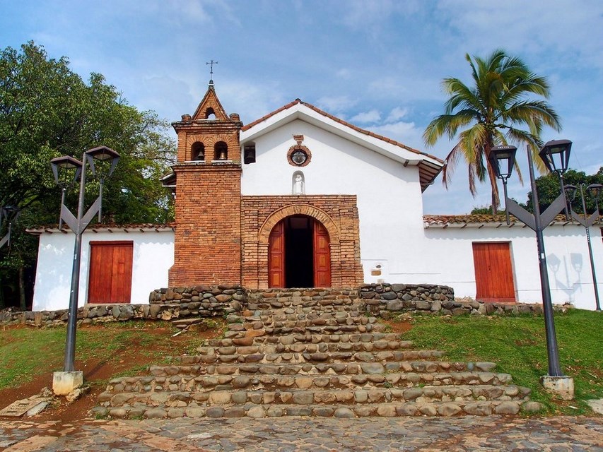 Places to visit in Cali for the Travelling Architect-San Antonio Church -1