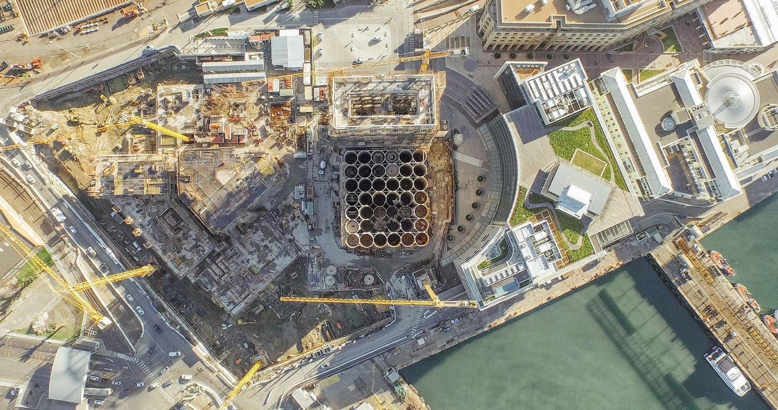 Thomas Heatherwick- 15 Iconic Projects