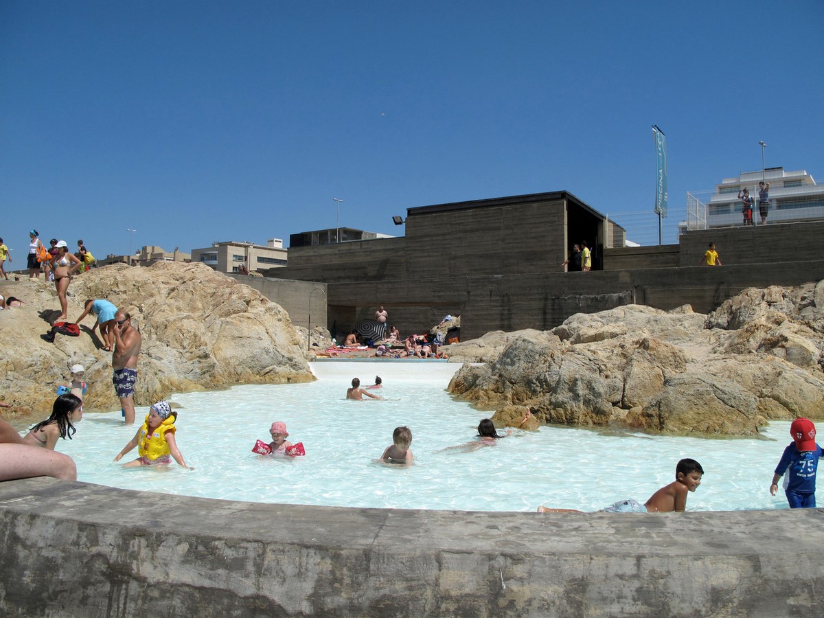 Alvaro Siza-15 Iconic Projects