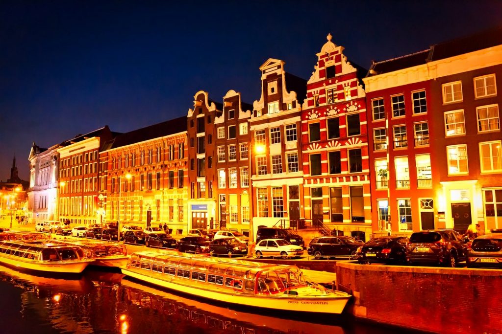 great places to visit near amsterdam