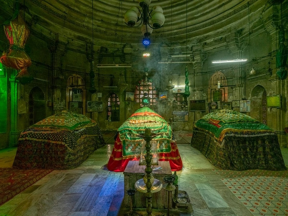 AHMAD SHAH’S TOMB - Sheet2