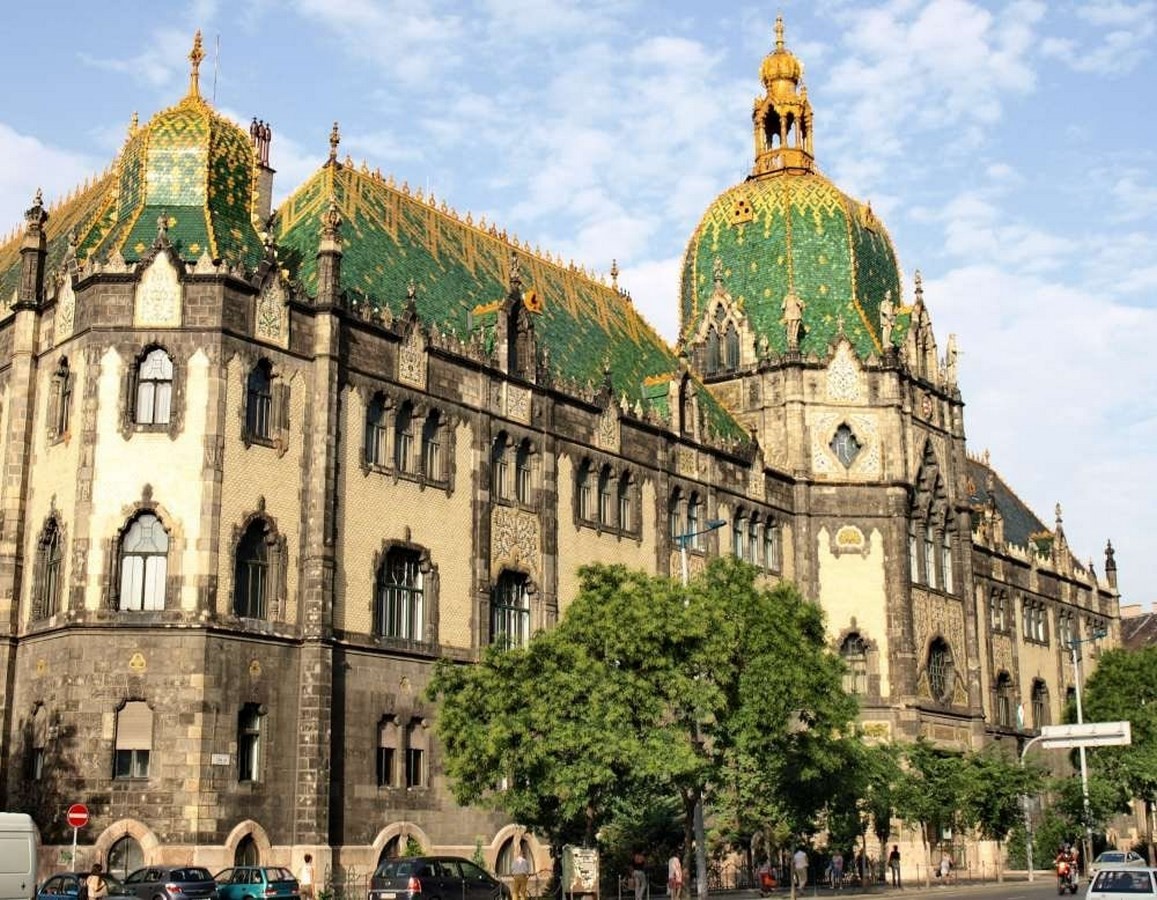 15 Examples of Art Nouveau in Architecture - Museum of Applied Arts, Budapest