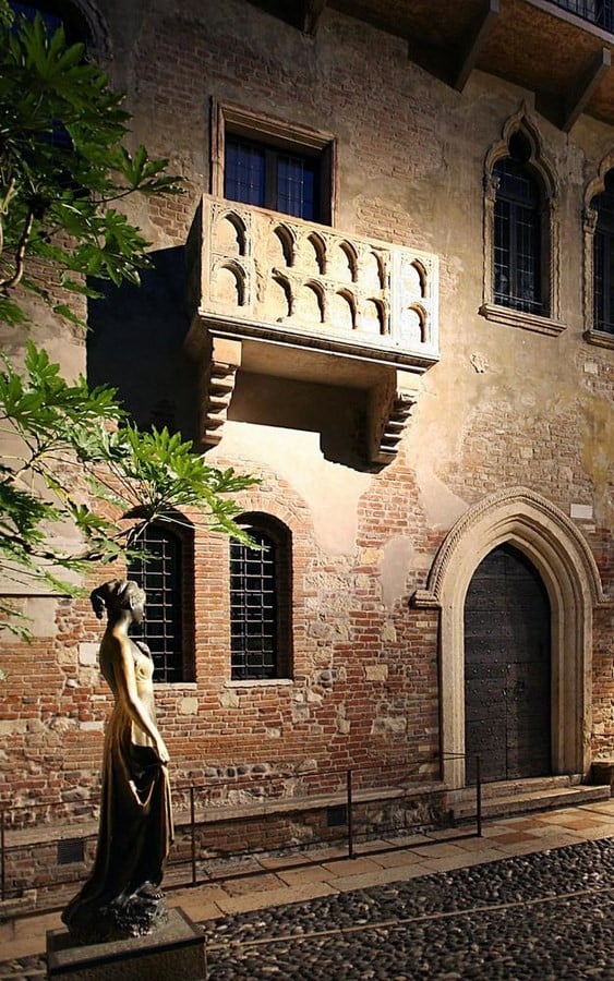 Juliet's House - Sheet1