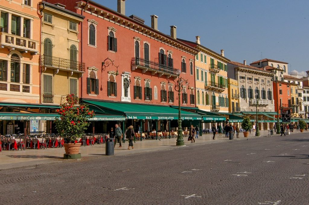 Piazza Bra - Sheet3