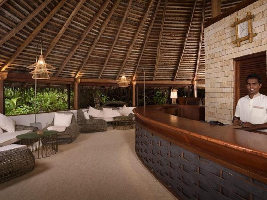 Why is context oriented architecture important for ecotourism-Maldives -1