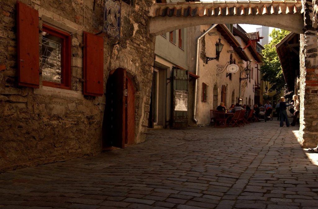 Places to visit in Tallinn-St.Catherine's Passage -2